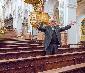  Mit Domkapitular Prälat Josef Obermaier 
erhielten wir eine erstklassige Führung im Inneren des Domes