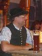 Der Moderator und Sprecher Christian Jaud, der recht lustig durch den Abend führte