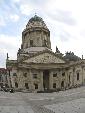 Nach der Stadtrundfahrt Gelegenheit zum Bummel am Gendarmenmarkt.