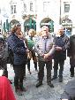 mit viel Beifall wurde unsere Stadtführerin von uns und mit Dankesworten vom Vorstand verabschiedet
