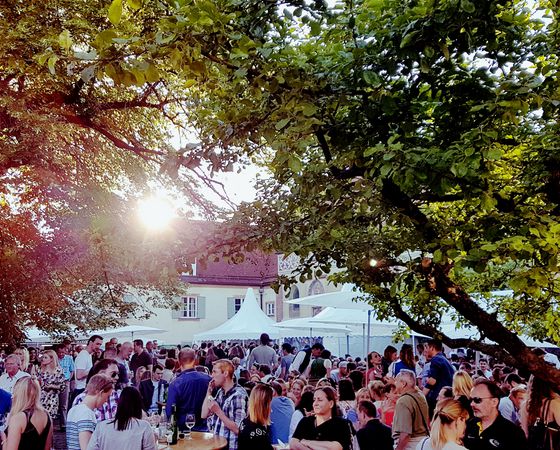 Pfälzer Weinfest im Schloß Blutenburg 